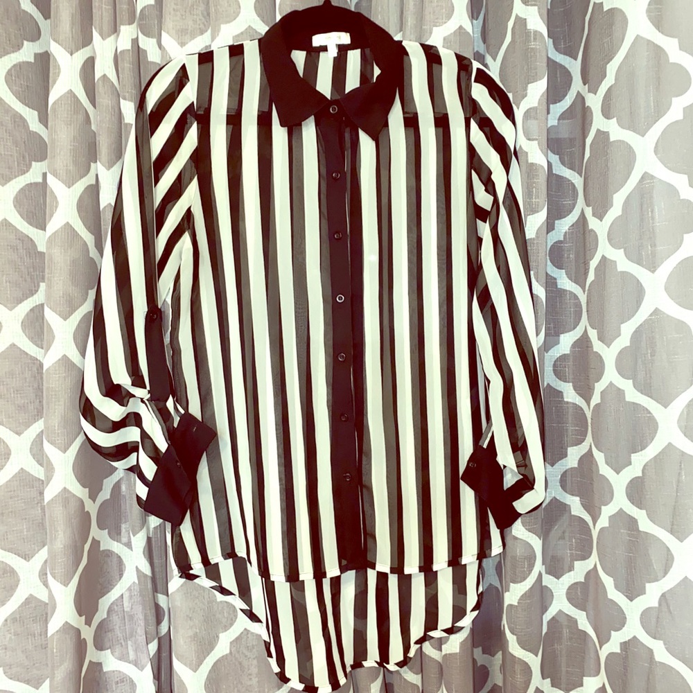 For the Chic Referees… Black & White Stripe Sheer collared button up HiLo Top